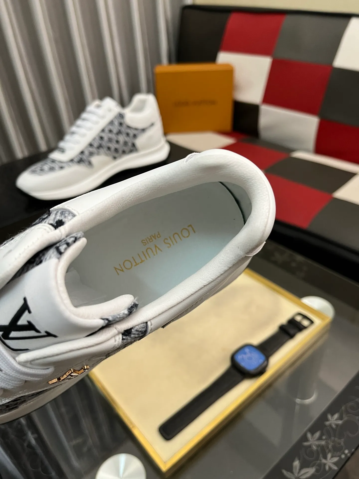 Men's shoes 💰438⌚️⌚️LV Louis Vuitton. The latest fashionable casual shoes are popular in physical stores. New spring and summer comfortable imported custom original cowhide, unique jacquard fabric element design. With sheepskin lining, Lv original bottom, [sun][sun] high-end packaging and high quality💪Details determine the quality, you can enter and exit the counter at will, welcome to compare🇮🇹Number of sizes 38-443️⃣Color options available